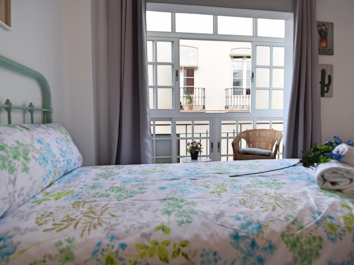 Huerto Del Conde Apartment Malaga Exterior photo
